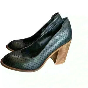 Kelsi Dagger Brooklyn 4" heel shoes black chunky perforated leather women 9.5